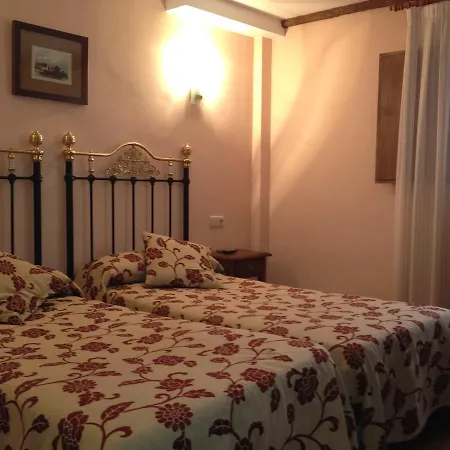 Unike Hospederia El Pilar 2*