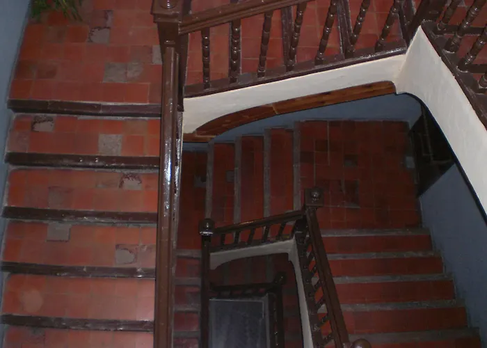 Hotell Unike Hospederia El Pilar 2*